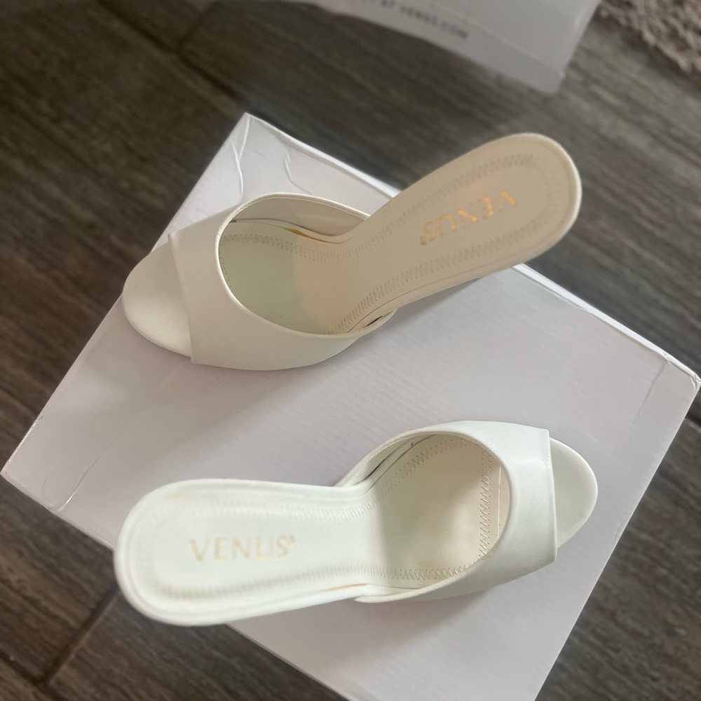 VENUS Women's Cream Slide Heels